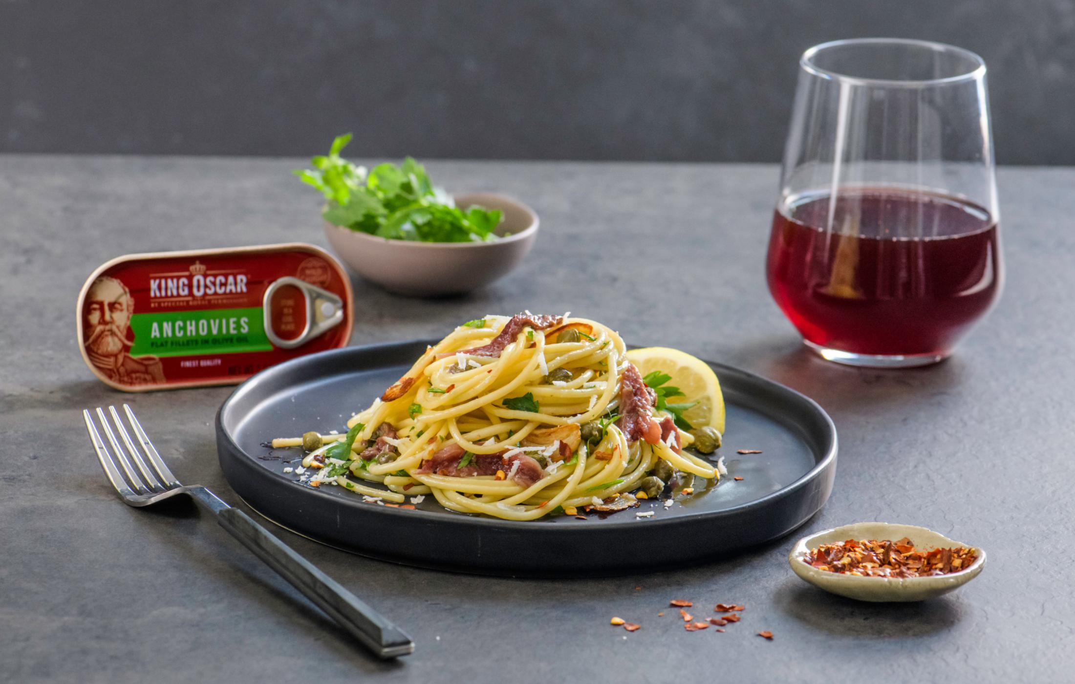 Anchovy Spaghetti with Garlic & Capers