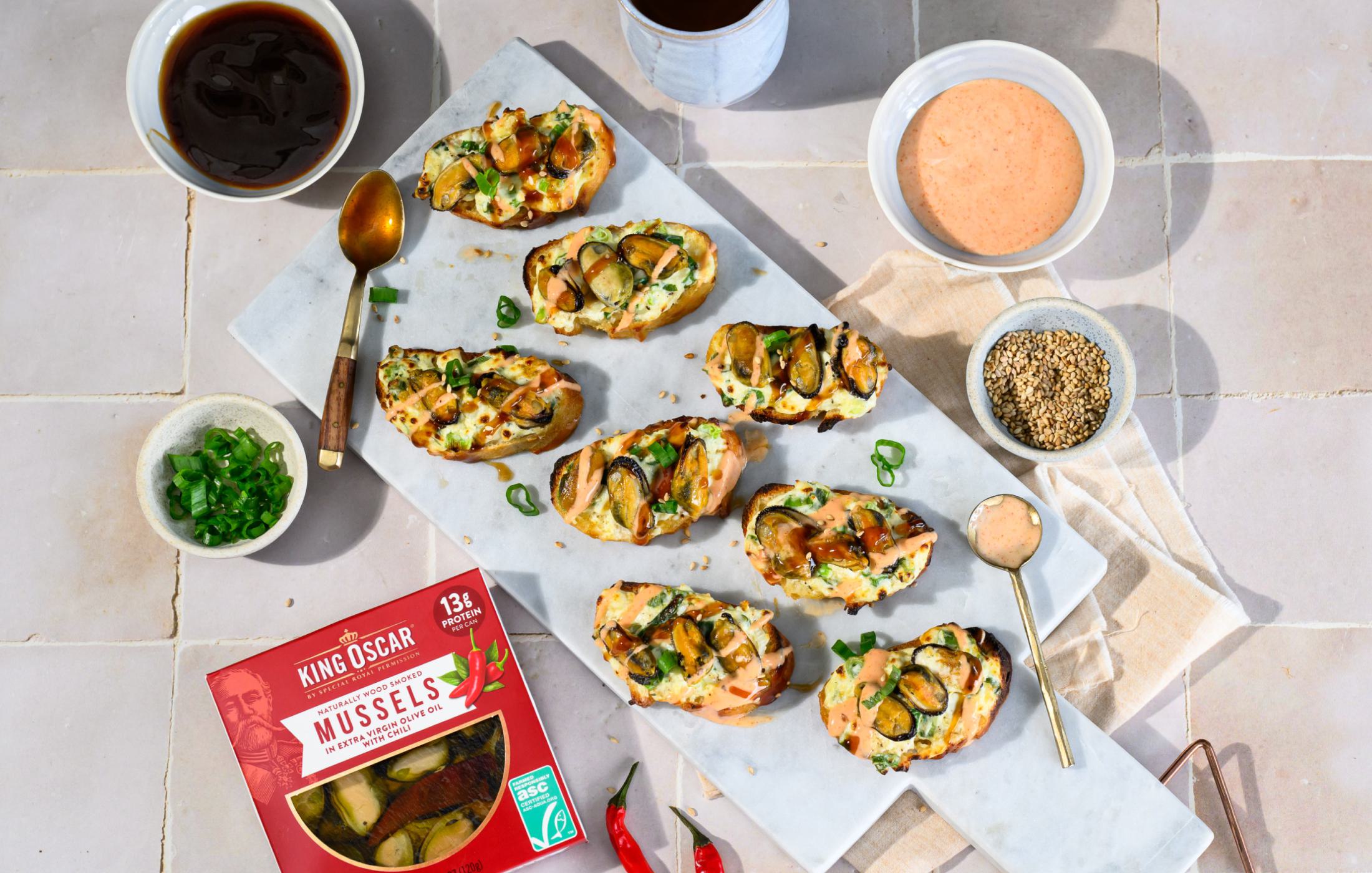 Chili Mussels Dynamite Toast