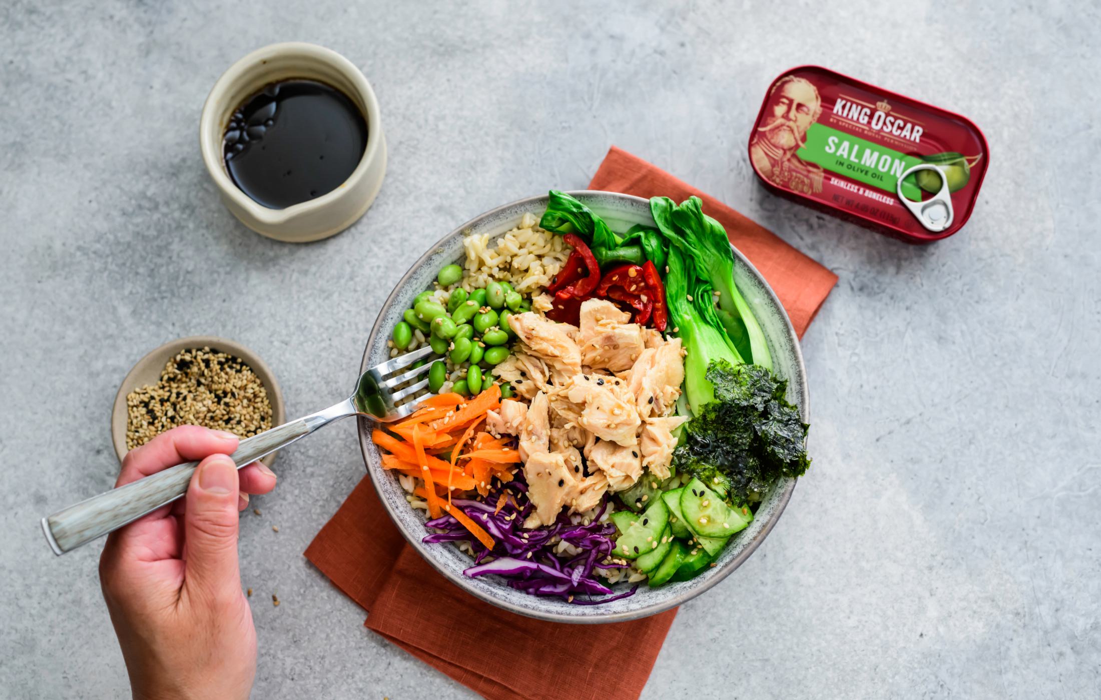 Healthy Asian Salmon Bowl
