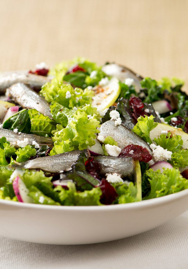 Kale Sardine Salad with Lemon Vinaigrette