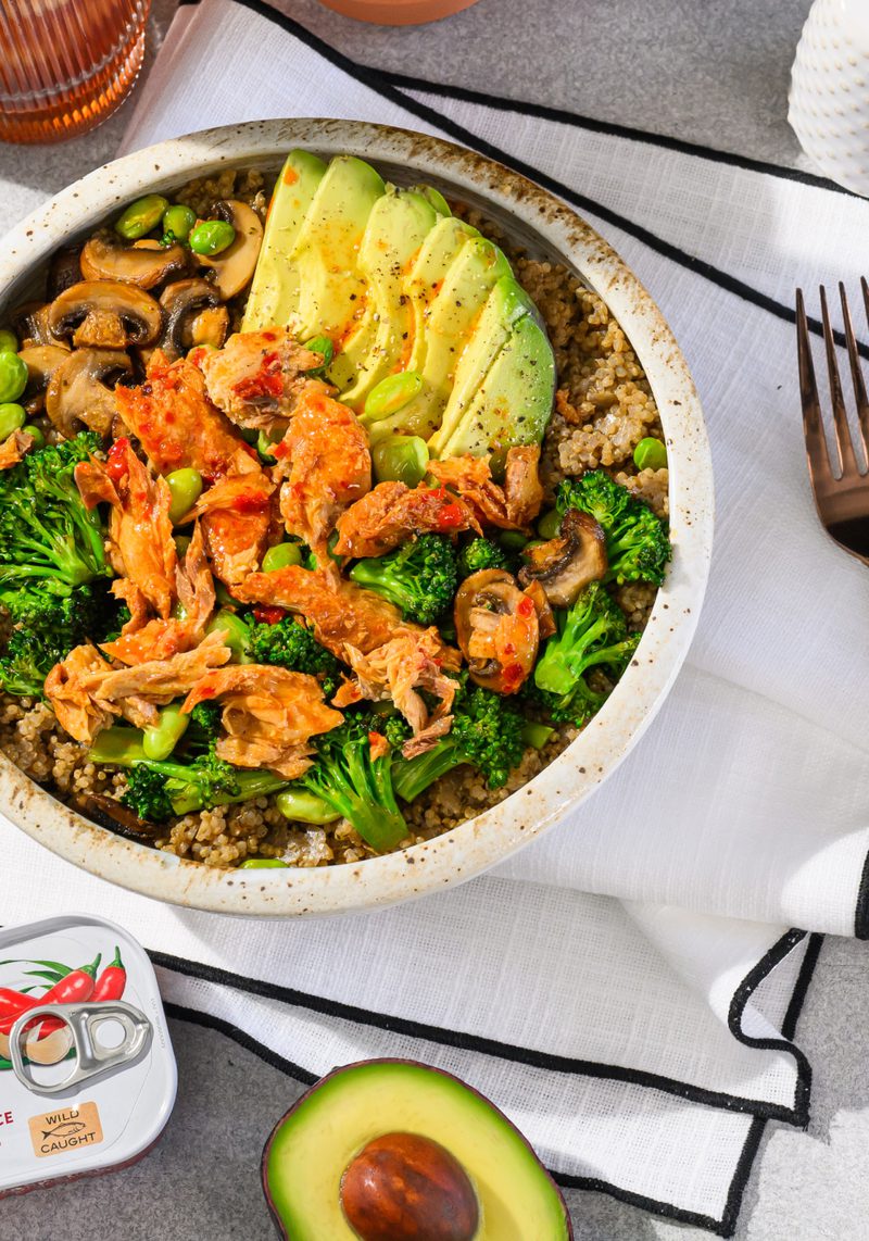 Sweet Thai Chili Mackerel Grain Bowls with Sautéed Vegetables